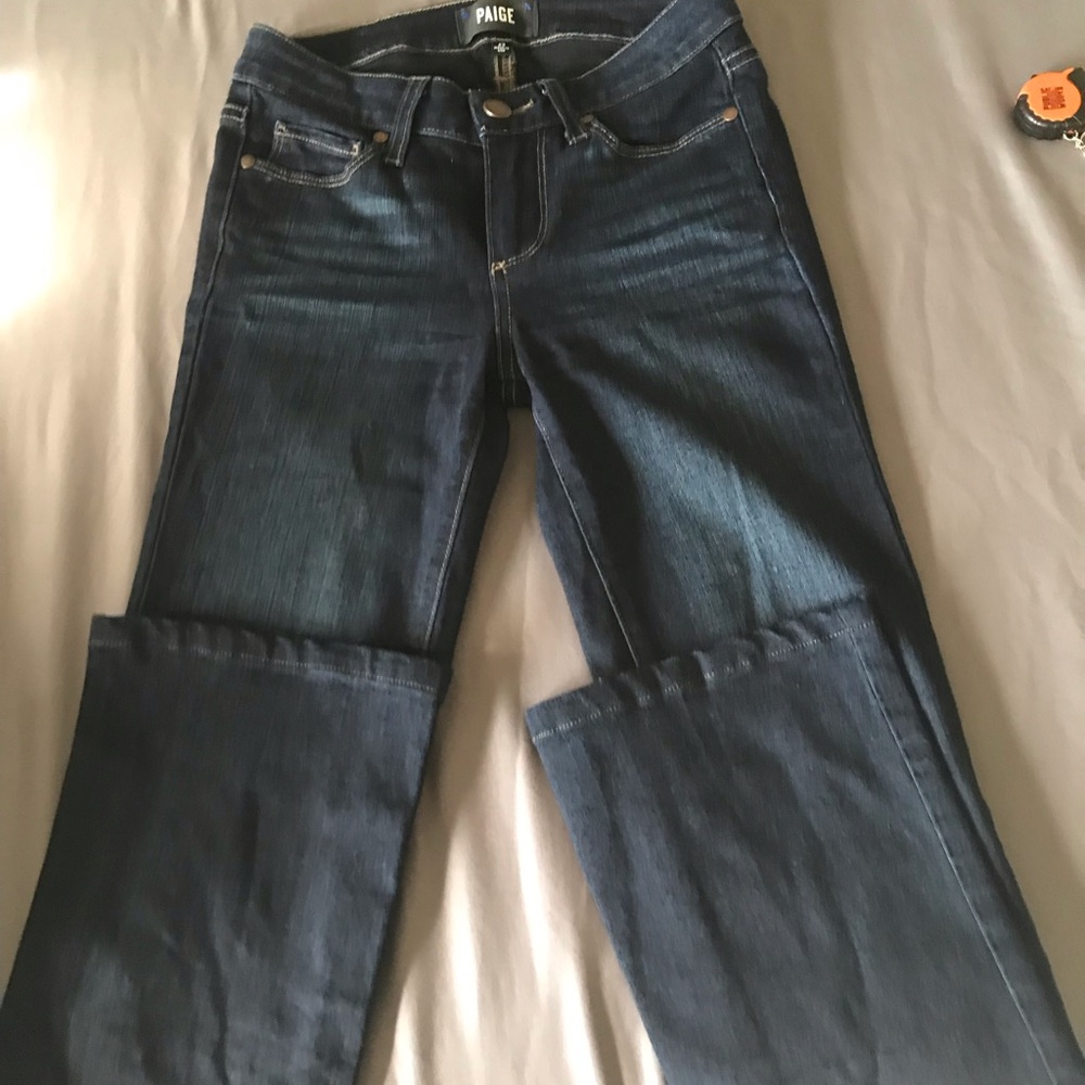 Paige Manhattan Bootcut jeans